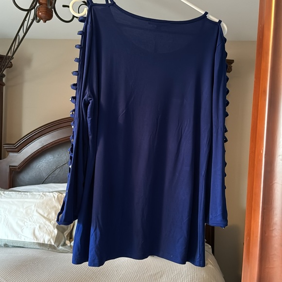 Royal blue top with peek-a-boo sleeves - Picture 2 of 7